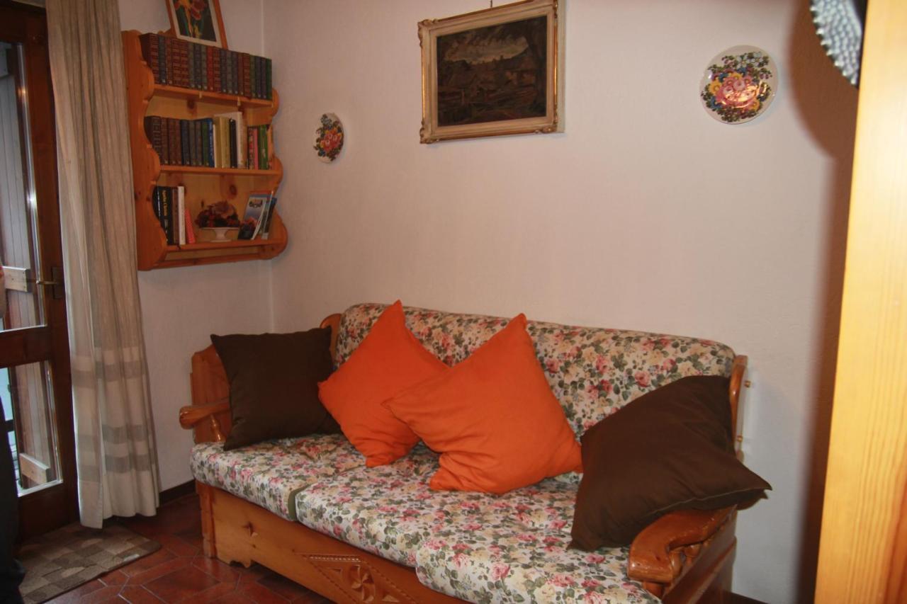 L'Atelier Du Temps - La Petite Maison De Pepa La Salle Esterno foto