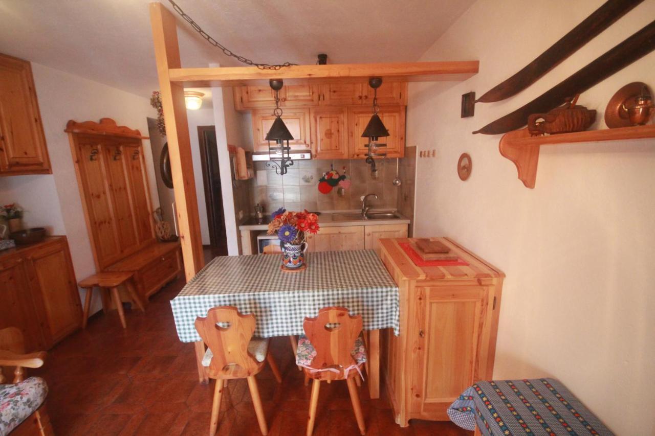 L'Atelier Du Temps - La Petite Maison De Pepa La Salle Esterno foto